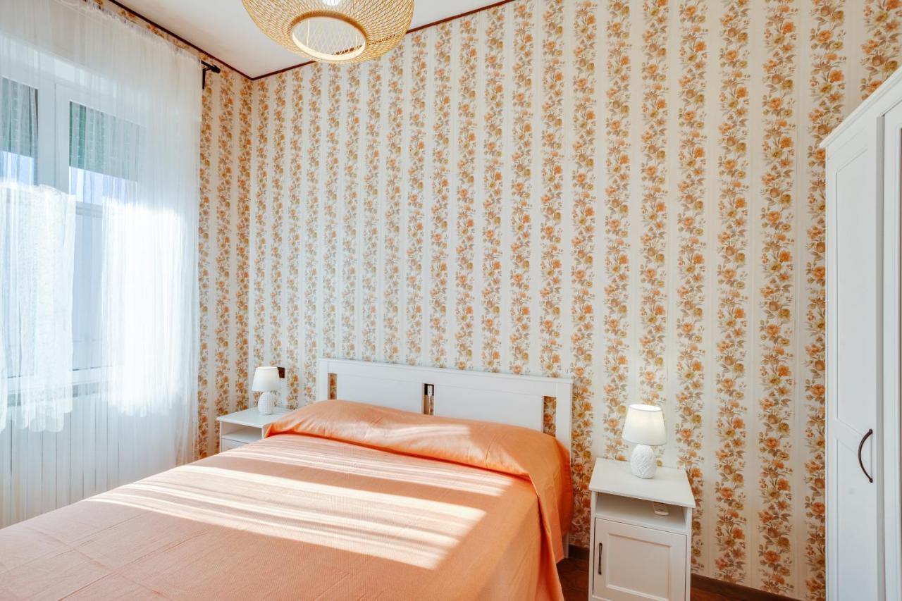 Rosamare Elegant Apartment Поліньяно-а-Маре Екстер'єр фото
